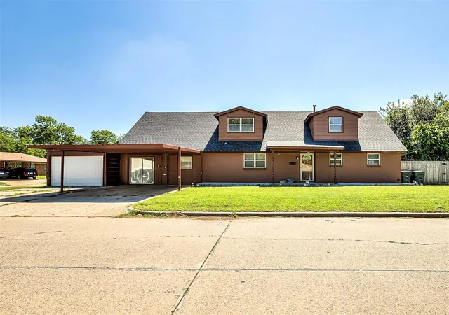 Homes for sale in Oklahoma City, OK | 110 Vickie Dr, Oklahoma City, OK 73115 | MLS# 1235023