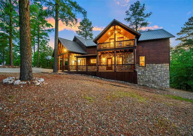 2nd image of 412 W Eagle Mountain Trl, Broken Bow, OK 74728 | MLS# 1235034