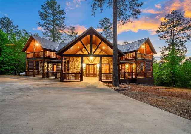 4th image of 412 W Eagle Mountain Trl, Broken Bow, OK 74728 | MLS# 1235034
