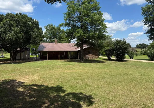 Homes for sale in Okemah, OK | 11484 N 3670 Rd, Okemah, OK 74859 | MLS# 1235058