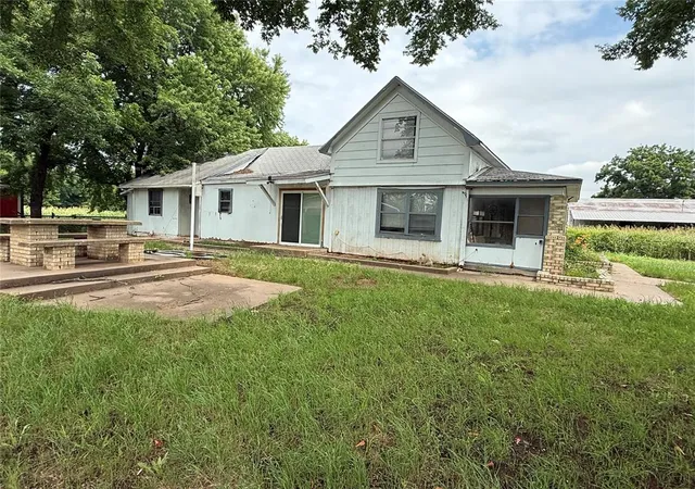 1st image of 513 11th St, Pawnee, OK 74058 | MLS# 1235112
