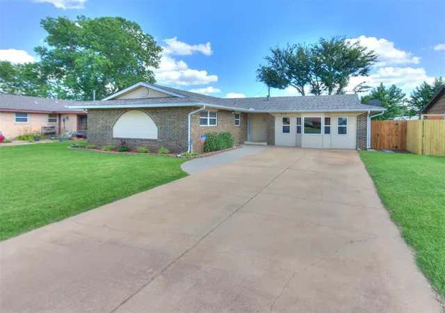 Photo 3 of Sale Pending at 212 Gath Dr, Tuttle, OK 73089 | MLS# 1235124 | Listing updated on 2026-10-01