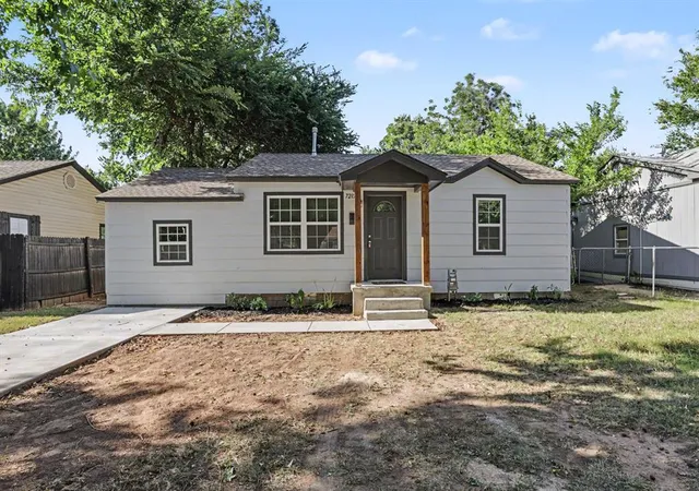 Homes for sale in Bethany, OK | 7215 Nw 43rd St, Bethany, OK 73008 | MLS# 1235155