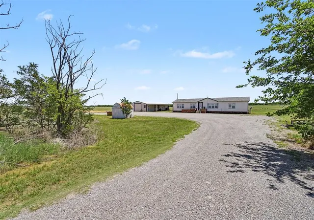 Homes for sale in Sayre, OK | 12238 N 1840 Rd, Sayre, OK 73662 | MLS# 1235180