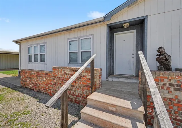 Homes for sale in Sayre, OK | 12238 N 1840 Rd, Sayre, OK 73662 | MLS# 1235180