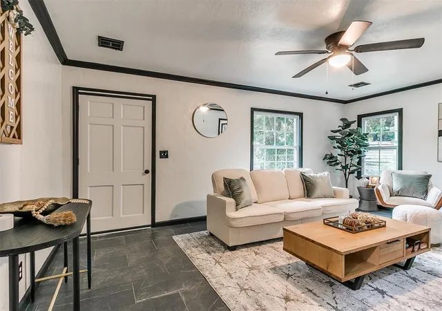 4th image of 312 N Base Ave, Norman, OK 73069 | MLS# 1235189