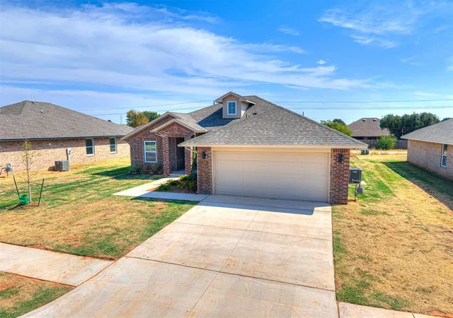 Photo 2 of Single family home for sale at 7620 Windstone Dr, Oklahoma City, OK 73132 | MLS# 1235205 | Listing updated on 2026-10-07