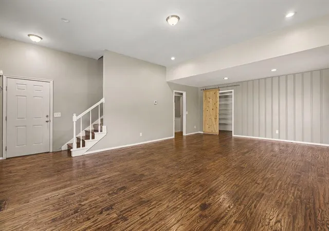 4th image of 11008 Springhollow Rd, Oklahoma City, OK 73120 | MLS# 1235210