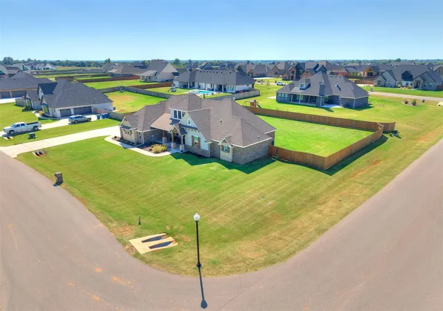 Homes for sale in Newcastle, OK | 1017 Dorsi Wy, Newcastle, OK 73065 | MLS# 1235218