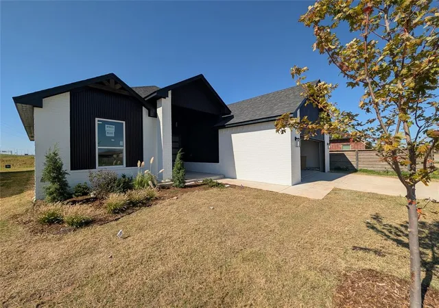 Photo 3 of Single family home for sale at 4905 Limestone Dr, Oklahoma City, OK 73179 | MLS# 1235227 | Listing updated on 2026-10-14