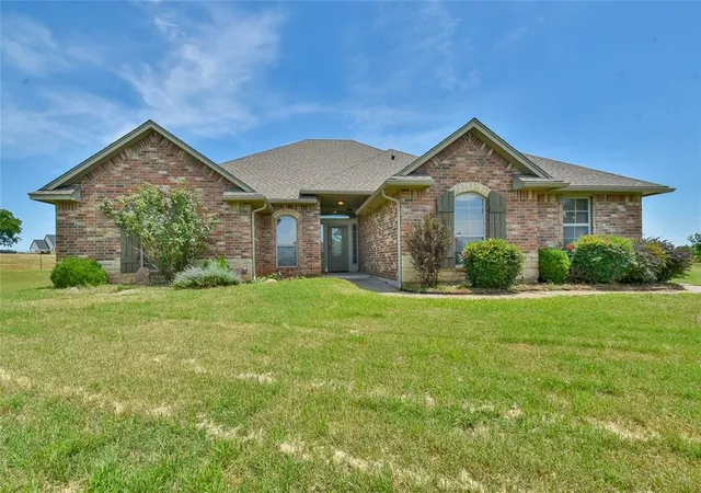 Homes for sale in Newcastle, OK | 1921 Nw 4th Pl, Newcastle, OK 73065 | MLS# 1235228