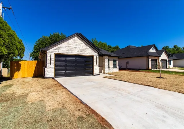 Photo 2 of Single family home for sale at 4212 N Shadybrook Dr, Oklahoma City, OK 73110 | MLS# 1235273 | Listing updated on 2026-09-03