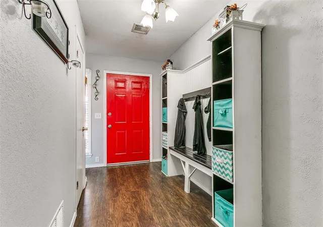Photo 3 of Sale Pending at 11 Concord Blvd, Shawnee, OK 74804 | MLS# 1235289 | Listing updated on 2026-09-26