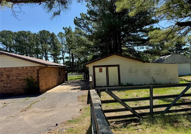 35th image of 45203 Hwy 3 Hwy, Shawnee, OK 74801 | MLS# 1235299