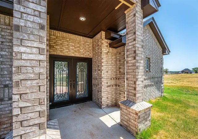 Photo 3 of Single family home for sale at 1139 Destiny Hills Dr, Blanchard, OK 73010 | MLS# 1235302 | Listing updated on 2026-08-26