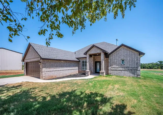1st image of 1139 Destiny Hills Dr, Blanchard, OK 73010 | MLS# 1235302