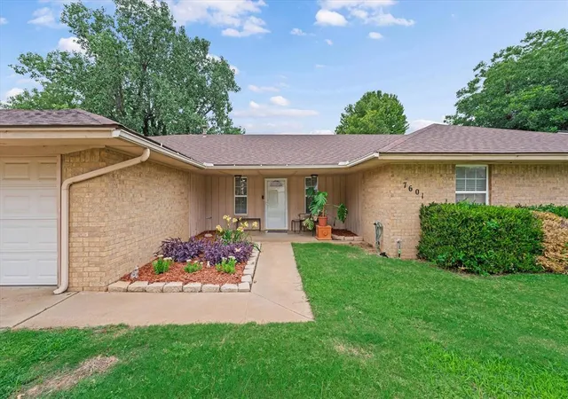 Photo 2 of Sale Pending at 7601 Eastgate Dr, Oklahoma City, OK 73162 | MLS# 1235316 | Listing updated on 2026-08-02