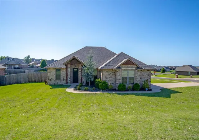 Photo 2 of Single family home for sale at 1799 Appaloosa Dr, Blanchard, OK 73010 | MLS# 1235329 | Listing updated on 2026-06-20