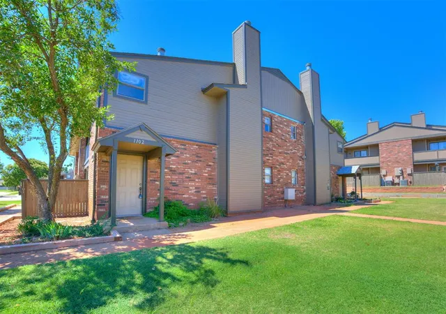 1st image of 11421 Springhollow Rd #1102, Oklahoma City, OK 73120 | MLS# 1235372