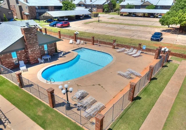19th image of 11421 Springhollow Rd #1102, Oklahoma City, OK 73120 | MLS# 1235372