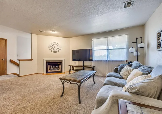 4th image of 11421 Springhollow Rd #1102, Oklahoma City, OK 73120 | MLS# 1235372