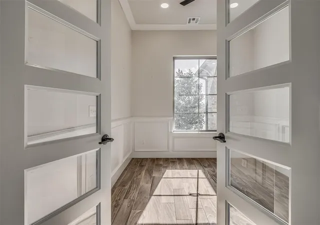 Photo 4 of Sale Pending at 13009 Ponderosa Blvd, Oklahoma City, OK 73142 | MLS# 1235392 | Listing updated on 2026-08-24