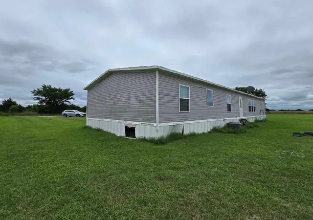Homes for sale in Overbrook, OK | 13587 Canpbell Rd, Overbrook, OK 73453 | MLS# 1235399