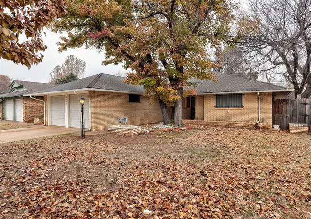 Photo 3 of Single family home for sale at 2109 Nw 43rd Street, Oklahoma City, OK 73112 | MLS# 1235414 | Listing updated on 2026-06-20