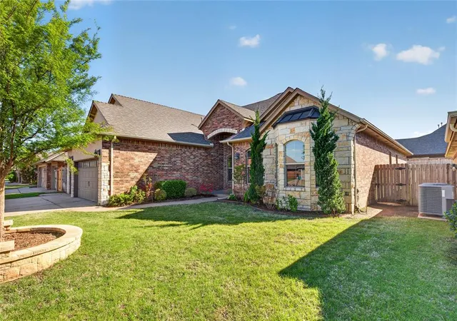 Photo 3 of Single family home for sale at 3905 Acoma Dr, Oklahoma City, OK 73160 | MLS# 1235419 | Listing updated on 2026-06-19