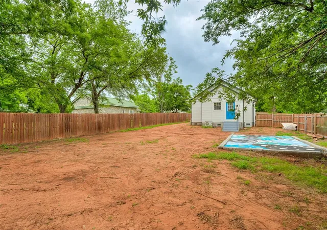 24th image of 106 4th Street, Wellston, OK 74881 | MLS# 1235422