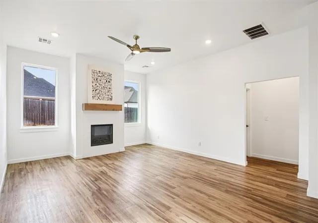 Photo 3 of Single family home for sale at 2317 El Cajon St, Edmond, OK 73034 | MLS# 1235426 | Listing updated on 2026-08-13