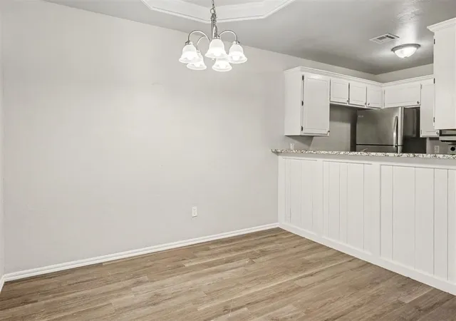 Photo 3 of Single family home for sale at 2113 S Robinson Ave, Moore, OK 73170 | MLS# 1235432 | Listing updated on 2026-08-21