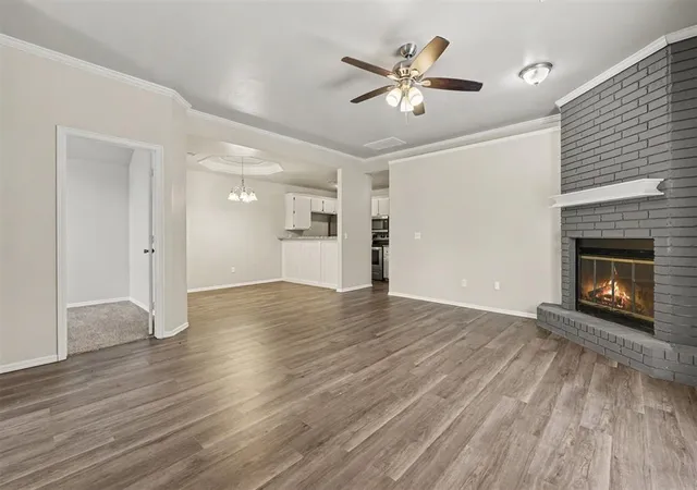 Photo 4 of Single family home for sale at 2113 S Robinson Ave, Moore, OK 73170 | MLS# 1235432 | Listing updated on 2026-08-21