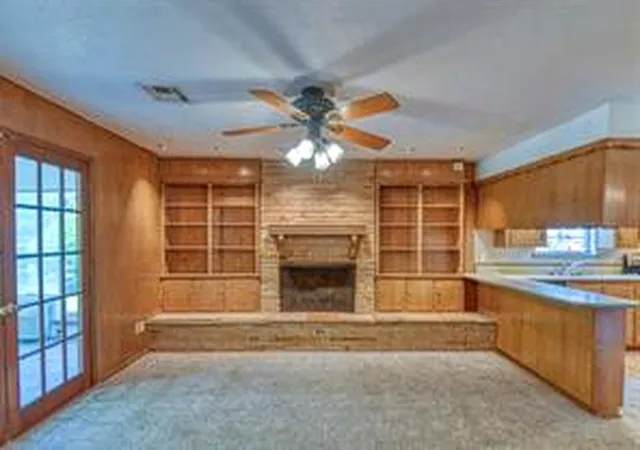 Photo 3 of Single family home for sale at 620 Terrace Pl, Norman, OK 73069 | MLS# 1235462 | Listing updated on 2026-08-31