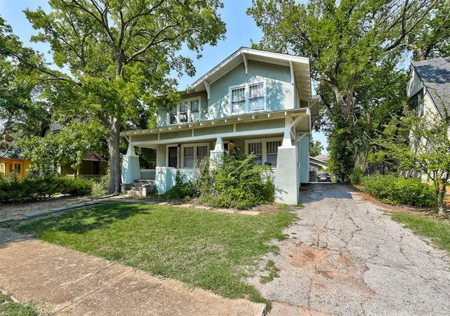 2nd image of 408 Chautauqua Ave, Norman, OK 73069 | MLS# 1235463