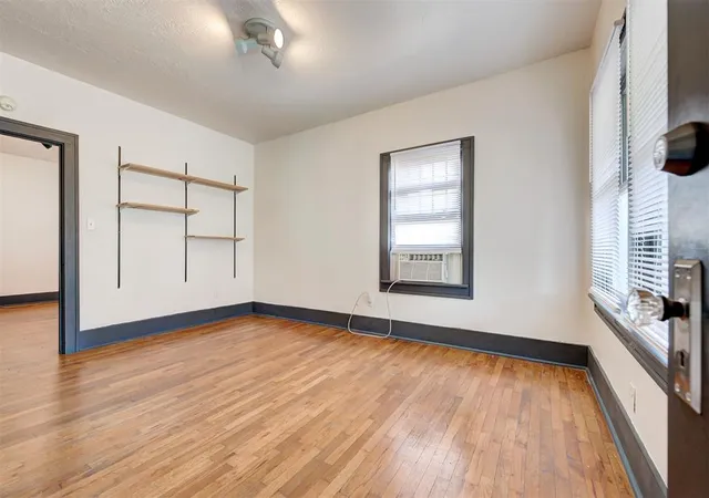 5th image of 408 Chautauqua Ave, Norman, OK 73069 | MLS# 1235463