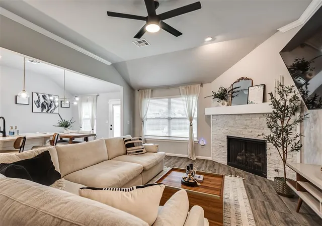 Photo 1 of Single family home for sale at 8509 Nw 77th Street, Oklahoma City, OK 73132 | MLS# 1235466 | Listing updated on 2026-10-02