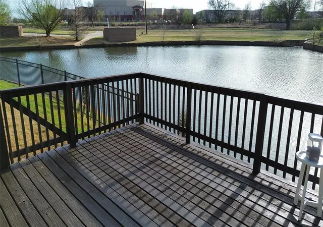2nd image of 1404 Katelyn Ct, Yukon, OK 73099 | MLS# 1235470