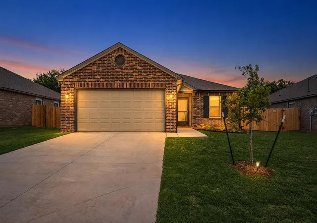 1st image of 3880 Ada Ave, Harrah, OK 73045 | MLS# 1235471