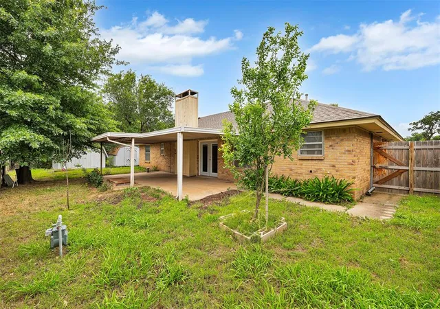Homes for sale in Bethany, OK | 3114 N Wheeler Cirs, Bethany, OK 73008 | MLS# 1235472