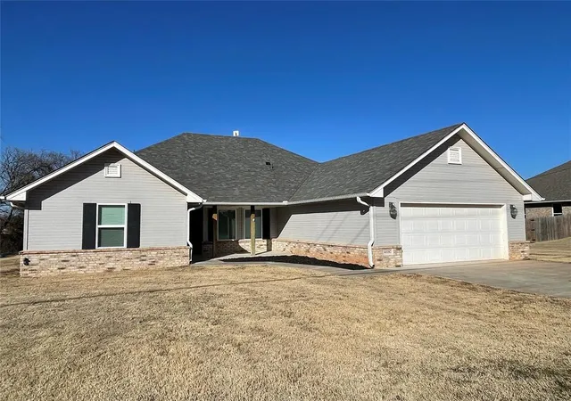 Photo 1 of Single family home for sale at 41182 Hazel Dell Rd, Shawnee, OK 74804 | MLS# 1235477 | Listing updated on 2026-06-20