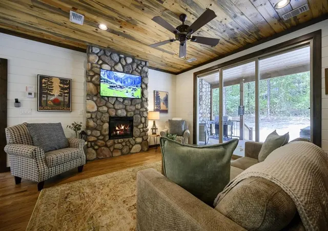 4th image of 47 Canoe Birch Trl, Broken Bow, OK 74728 | MLS# 1235483