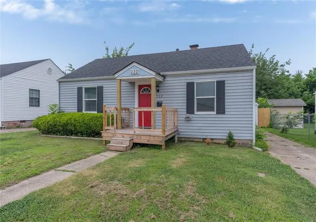 2nd image of 222 W Ercoupe Dr, Oklahoma City, OK 73110 | MLS# 1235490