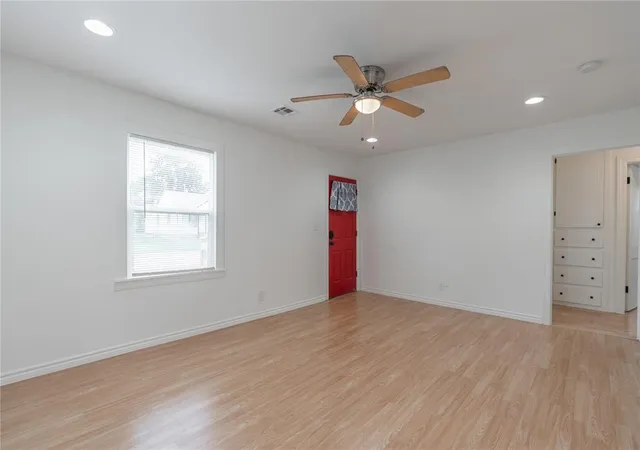 5th image of 222 W Ercoupe Dr, Oklahoma City, OK 73110 | MLS# 1235490