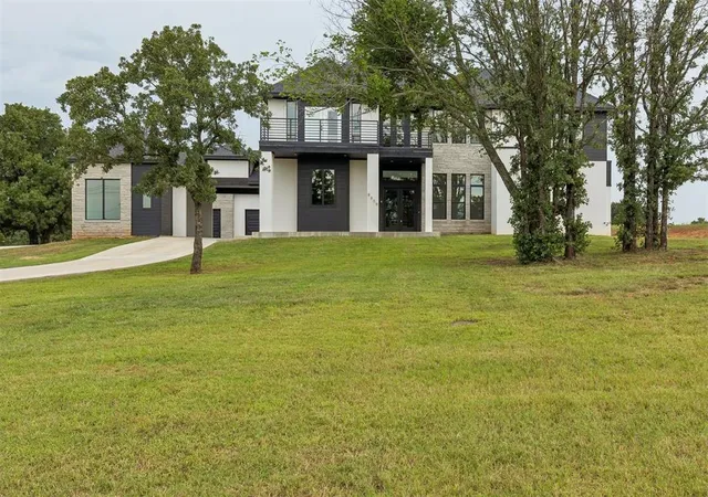 3rd image of 8809 E Covell Rd, Arcadia, OK 73007 | MLS# 1235518