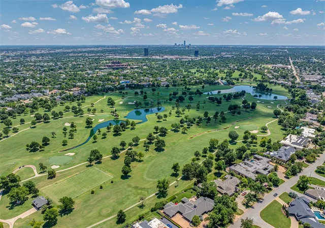 Homes for sale in Nichols Hills, OK | 2725 Warwick Dr, Nichols Hills, OK 73116 | MLS# 1235538