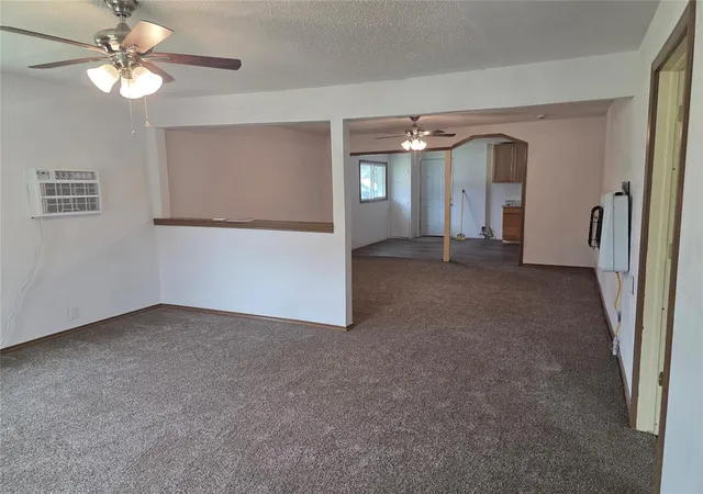 Homes for sale in Chickasha, OK | 928 S 3rd St, Chickasha, OK 73018 | MLS# 1235544