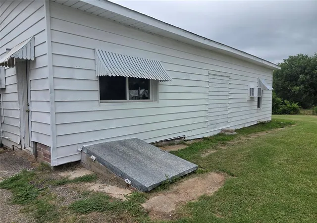 Homes for sale in Chickasha, OK | 928 S 3Rd St, Chickasha, OK 73018 | MLS# 1235544