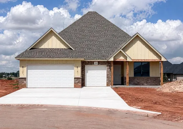 Photo 2 of Single family home for sale at 1081 Copper Ridge Cir, Piedmont, OK 73078 | MLS# 1235553 | Listing updated on 2026-08-13