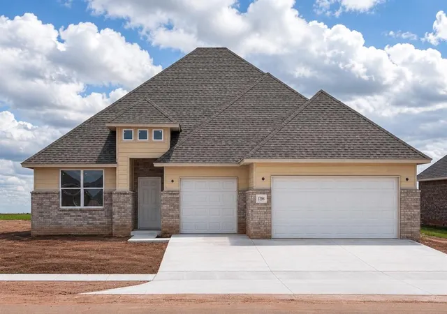 Photo 2 of Single family home for sale at 1296 Copper Ridge Cir, Piedmont, OK 73078 | MLS# 1235559 | Listing updated on 2026-09-28